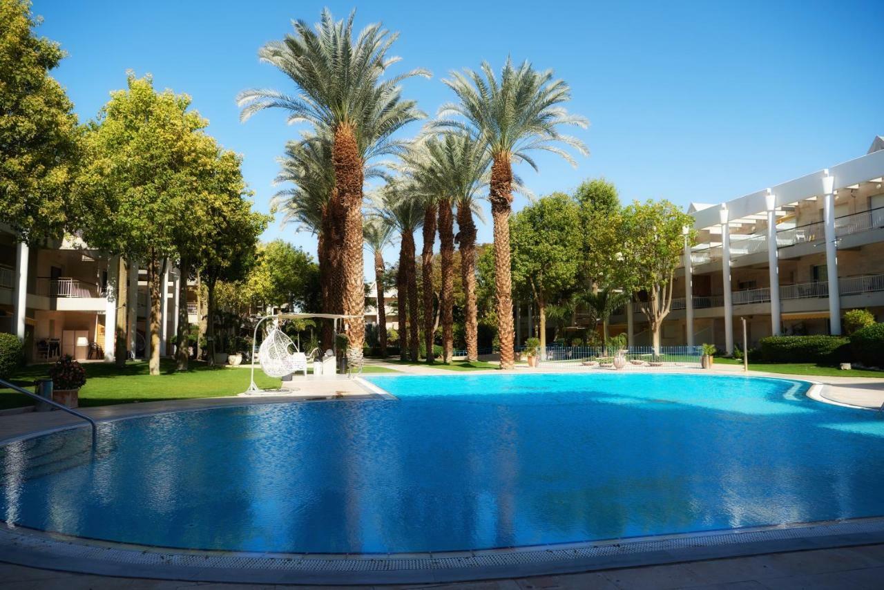 Apartment דירת גן פונה לבריכה - Pool Garden View Eilat
